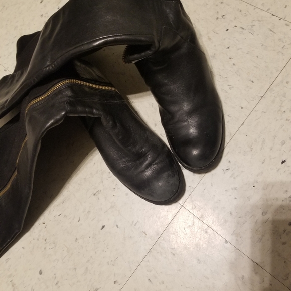 MK boots - Picture 3 of 5